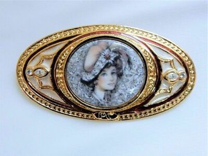 Authentic VTG STAMPS "PC" - HAND PAINT/ GLASS RHINESTONE/ ENAMEL/ GOLD PLATED PIN BROOCH