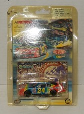 2000 Action Jeff Gordon DuPont 1:64 Die cast Limited Edition 1/34,272