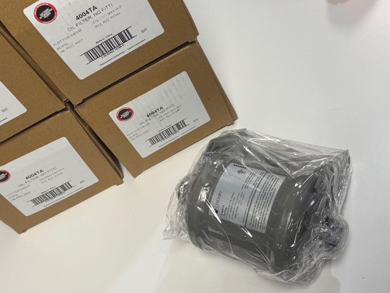 Carrier 4004TA - Oil Filter  - New in Box - OEM