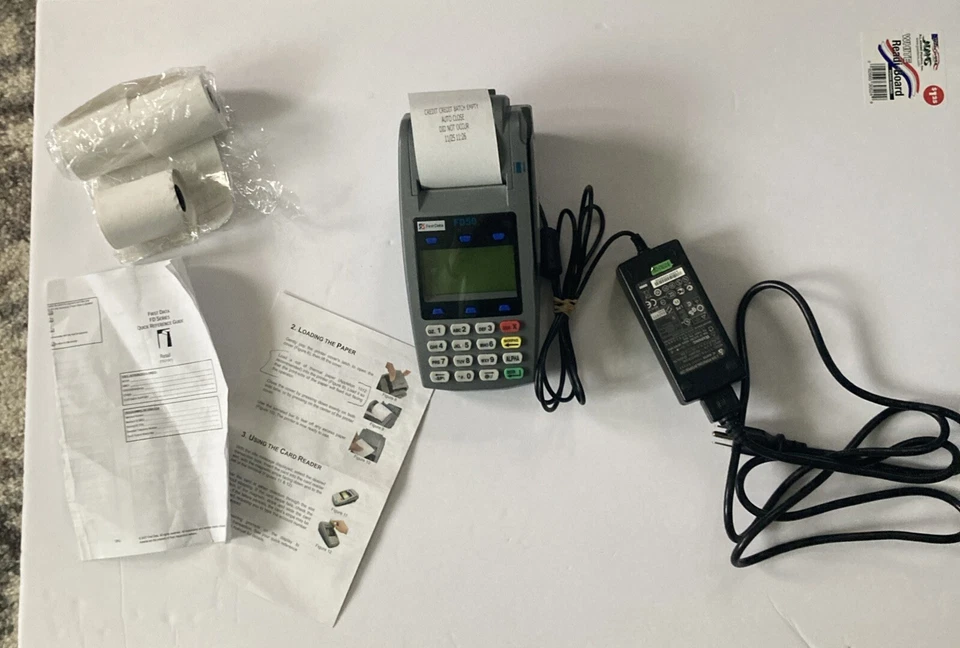 First Data FD50 Credit Card Terminal With Power Cords Comes With Instructions - Image 2 of 4