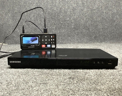 Samsung BD-E5900 Smart Wi-Fi Streaming 3D Blu-Ray Disc CD/DVD Player W/O Remote