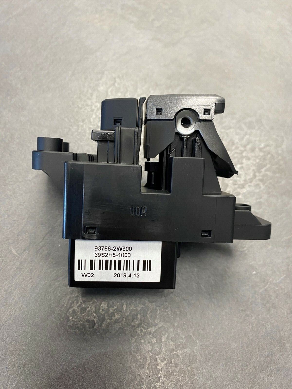 Hyundai Santa Fe Electric Parking Brake Switch 937662W9004X eBay