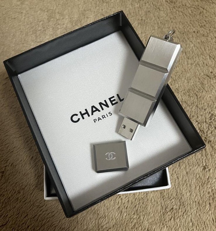 Chanel USB Flash Drive 500MB Charm Strap Key Chain Memory