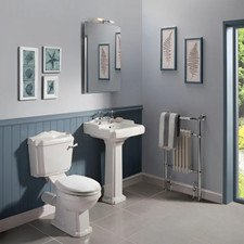 Toilet and Sink Basin Set Suite Cloakroom Traditional Tap Soft Close Seat & Taps