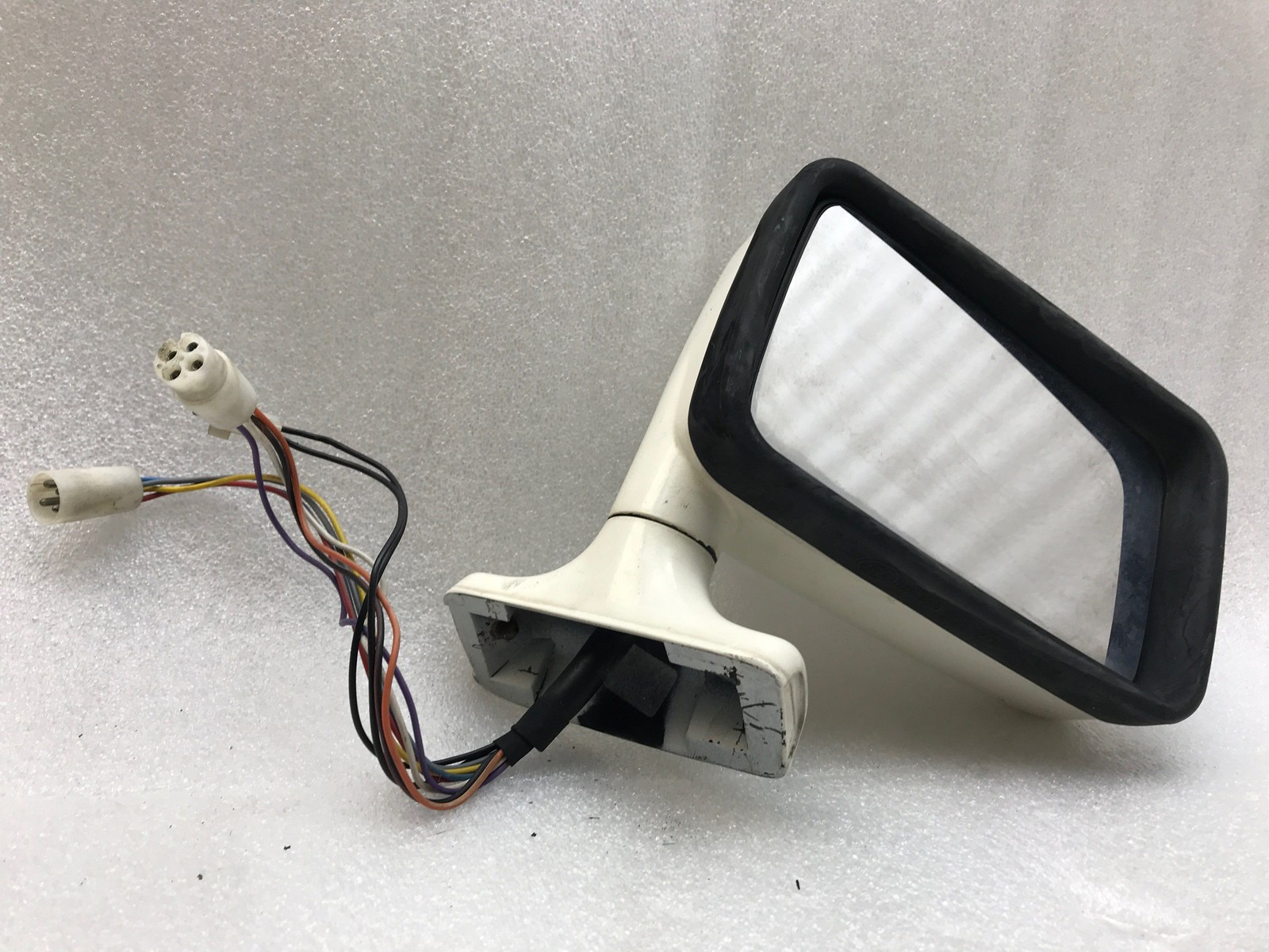 1990 BENTLEY EIGHT RH PASSENGER SIDE RIGHT Door Mirror - WHITE