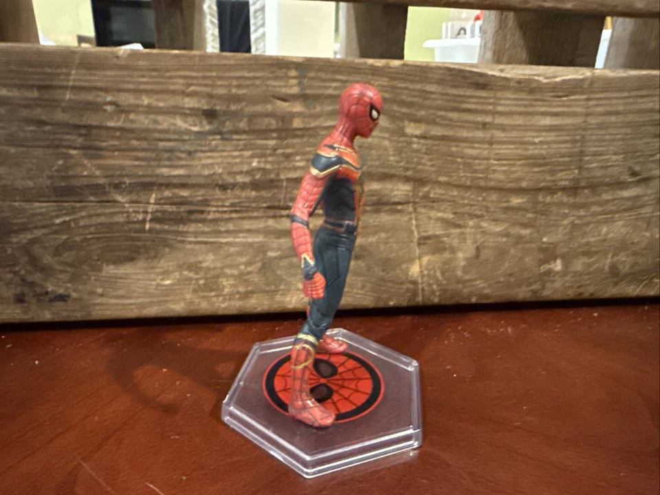 Figuras sueltas MEGA SAGA MARVEL THE INFINITY - Spider-Man Foto 3 de 4