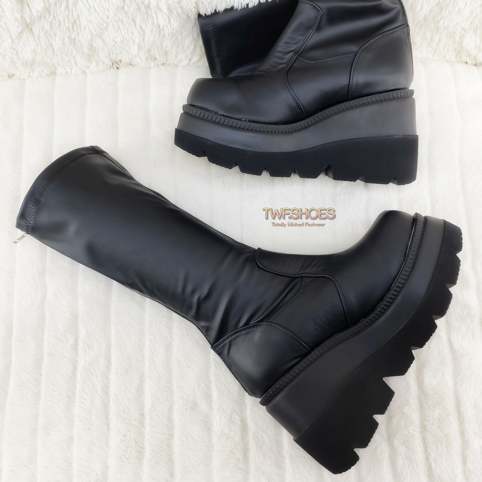 Demonia Shaker 65 Black Matte Platform 