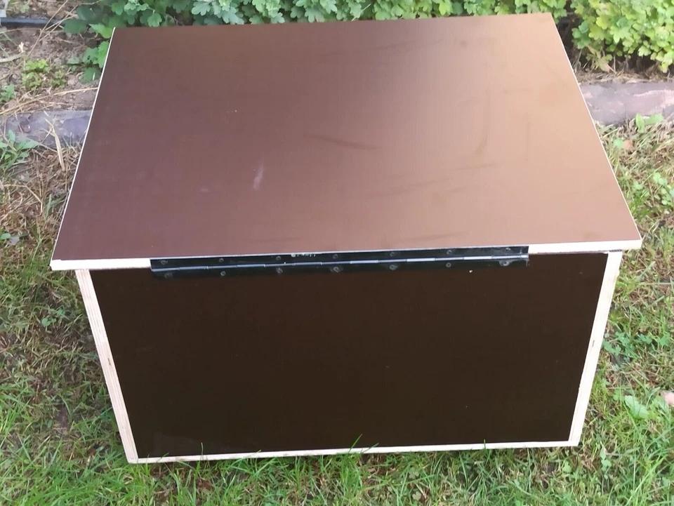 Igelhaus aus wetterbeständigem Siebdruck mit Boden und Labyrintheingang - Bild 4 von 4