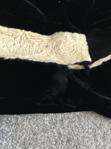 TOLLES 1930er Art Deco schwarz Samt und creme Soutache Kleid Morgenmantel Gr. S-M - Bild 7 von 17