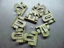 8 pcs 1967 Chevy Camaro Sport Coupe roof side rail moulding clips NORS 7658137