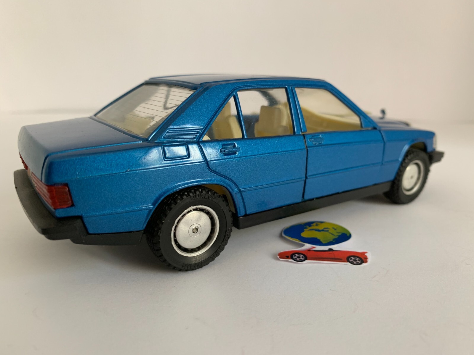 Polistil Mercedes 190E, modello scala (1:24 - 1:25), vintage (477) foto 4