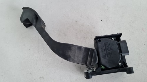 Fiat 500C Diesel 2010 Gas Pedal 32310B Bitrun C497 - Picture 3 of 11