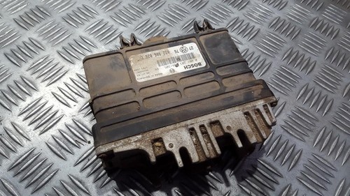 Volkswagen Golf 1994 ECU Engine Computer (Engine Control Unit) 026 #308777-48