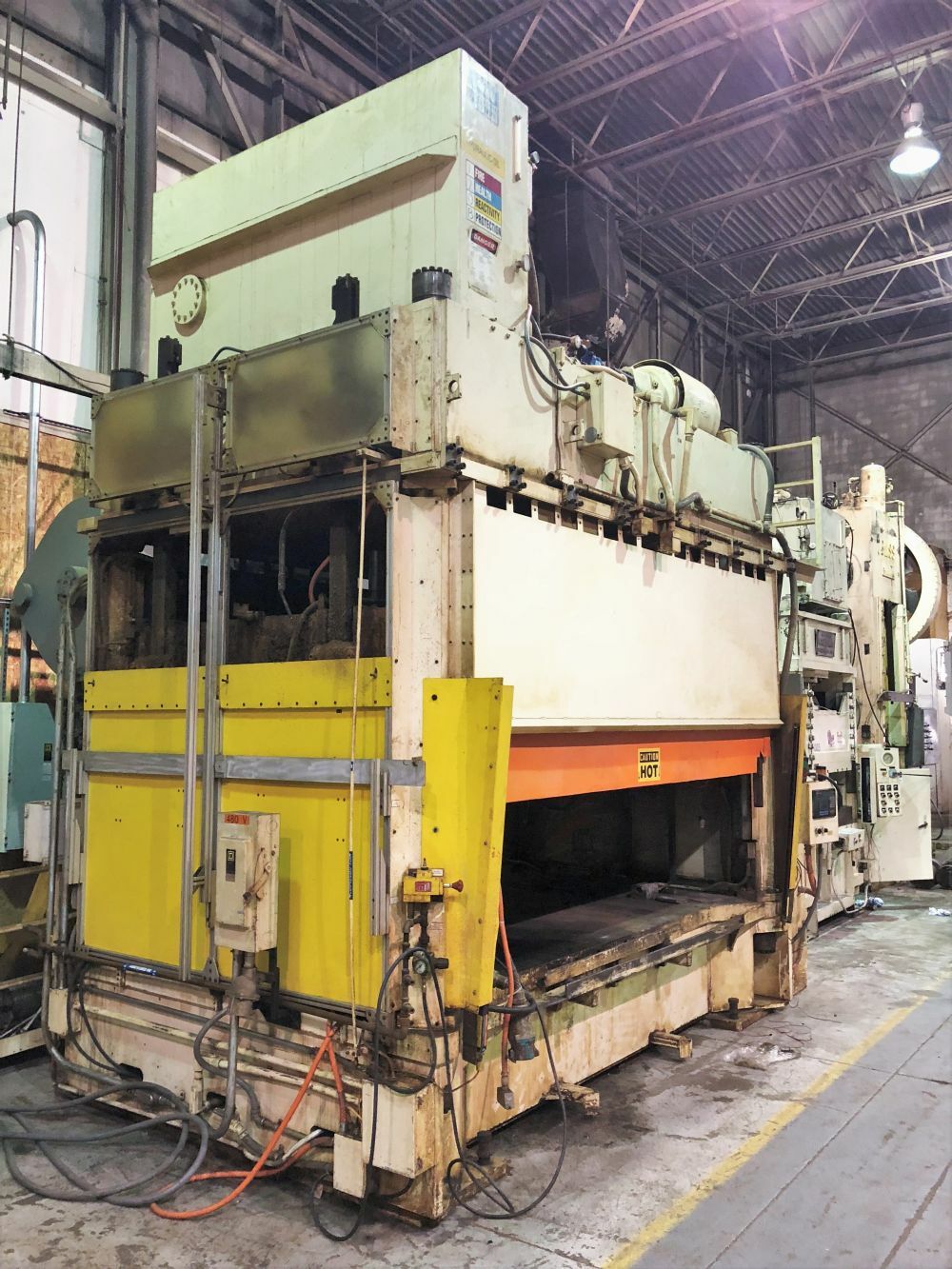 100 Ton Hydraulic Press, Hamilton Compression Molding Allen Bradley SLC