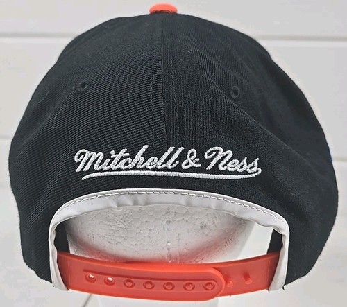 OKC Thunder Embroidered Mitchell & Ness Snapback Hat Adjustable Cap - Picture 4 of 15