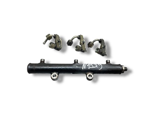 Jaguar S-Type 2008 Kraftstoffverteiler Einspritzleiste Verteilerrohr MDV95940