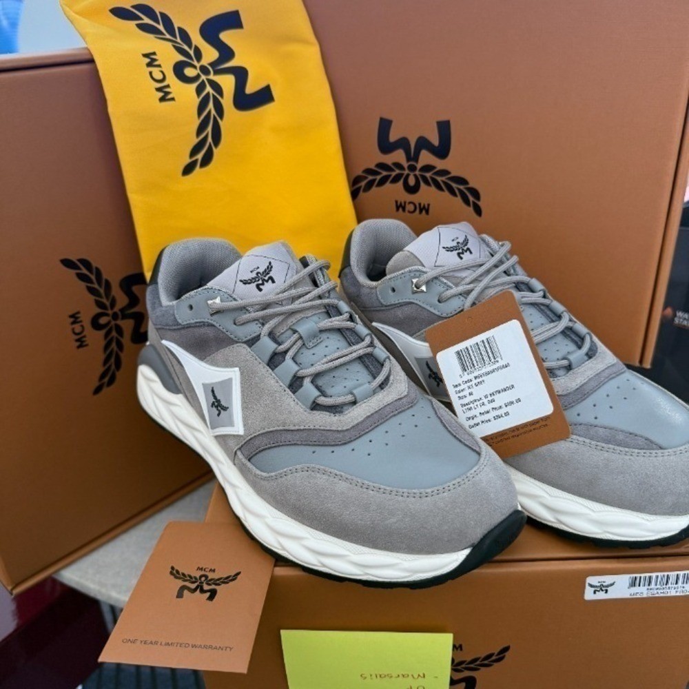MCM Skywander Low Top Sneakers Women display picture 2