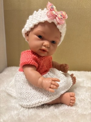 10'' Arias Girl Puppe (Preloved) mit handgefertigtem Outfit mit Adoptionszertifikat