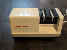 CHEFS CHOICE ELECTRIC KNIFE SHARPENER  MODEL 300 USED Tested