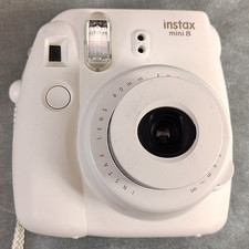 Fujifilm Instax Mini 8 Instant Film Camera - White - Tested Works - W/ Film