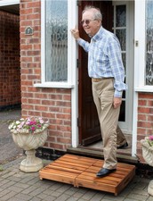25" Foldable Acacia Wood Step Stool - 400 lbs Capacity for Home  Garden Use