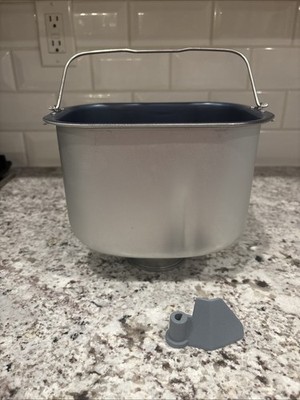 SQUARE BOTTOM Oster Bread Maker BM-1 CKSTBRTW20 MIXING PAN BOWL w/ PADDLE OEM
