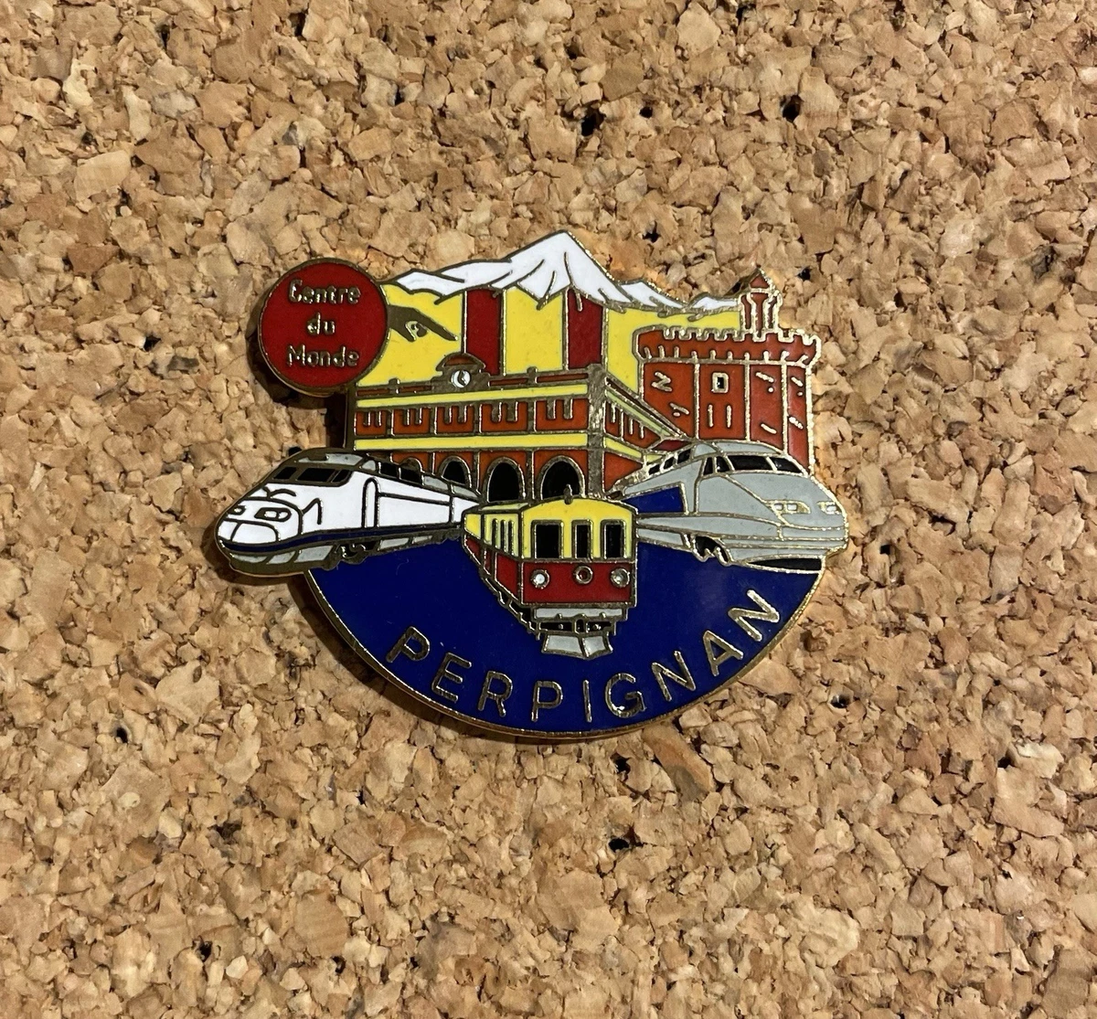 Pin's Le Train Du Cinéma, Zamac Signé Decat Paris, Collection