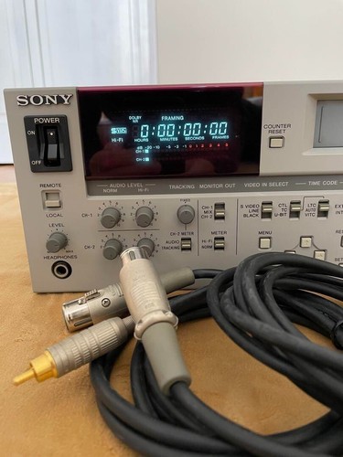Sony SVO-5800 S-VHS registratore videocassetta deck editing funziona bene Giappone - Foto 24 di 24