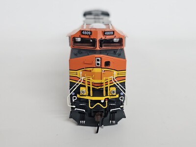 エイケン 9 New Athearn Genesis Dash 9-44CW GECX Ex-BNSF #4809 w