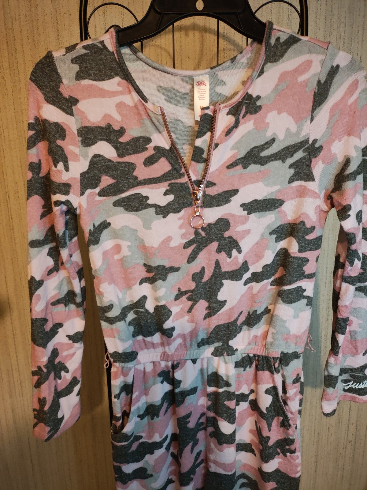Picture 5 of 10