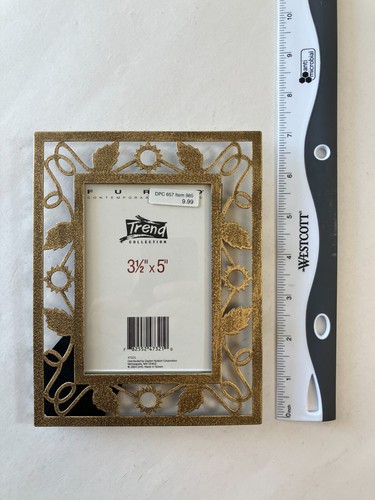 FURIO METAL PHOTO FRAME 3-1/2" x 5" - GARDEN-LEAF & SUN MOTIF BRONZE COLOR - Picture 3 of 5