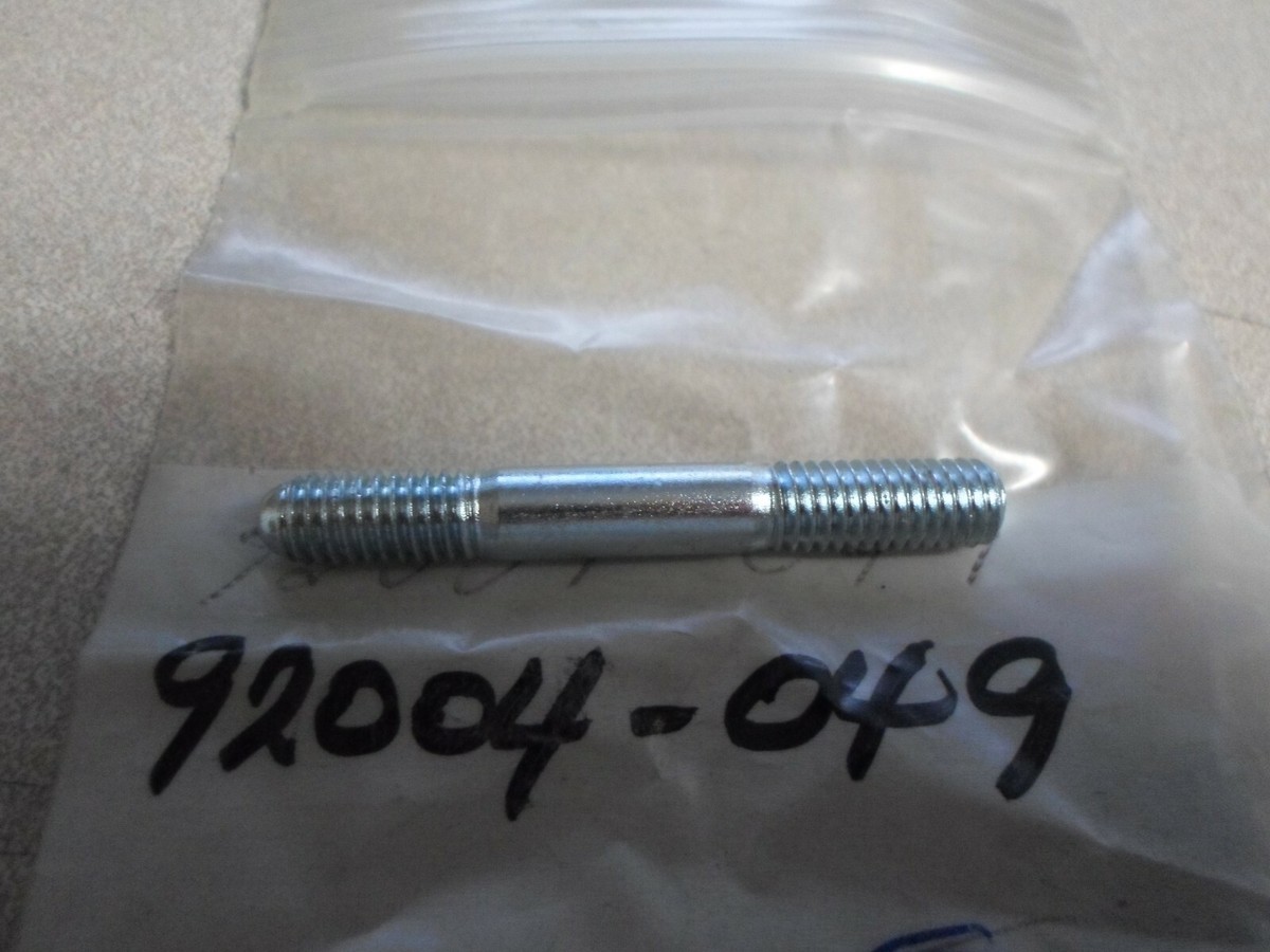 アクセサリー me0729 53800 NOS Kawasaki OEM 6X46 Stud 1981-83 KZ305 1974-79 KZ400 1980