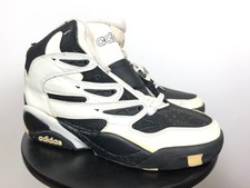 dikembe mutombo shoes 1993