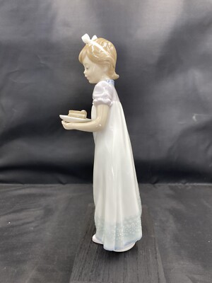 ハッピーバースデー　＃5429　リヤドロ Lladro 5429 HAPPY BIRTHDAY Pricing and Reference Guide