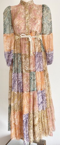 Vestido Zimmermann Brighton Patchwork Estampado de Cachemira Seda Midi Talla 0-XS/S Revestimiento - Imagen 21 de 24