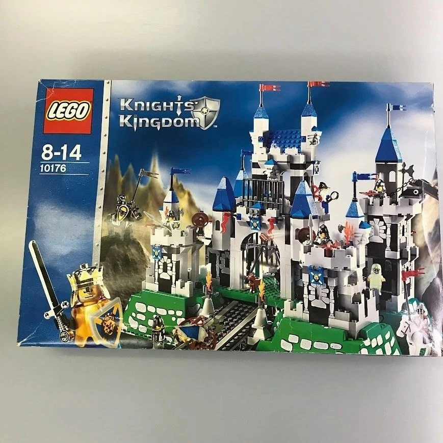 LEGO Knights' Kingdom Royal King's Castle 10176 In 2006 New Retired Sealed Bags - Image 2 of 4