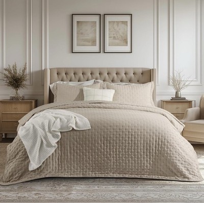 King Size Quilt Set Taupe Clover 3 Piece Bedspread Microfiber All Season