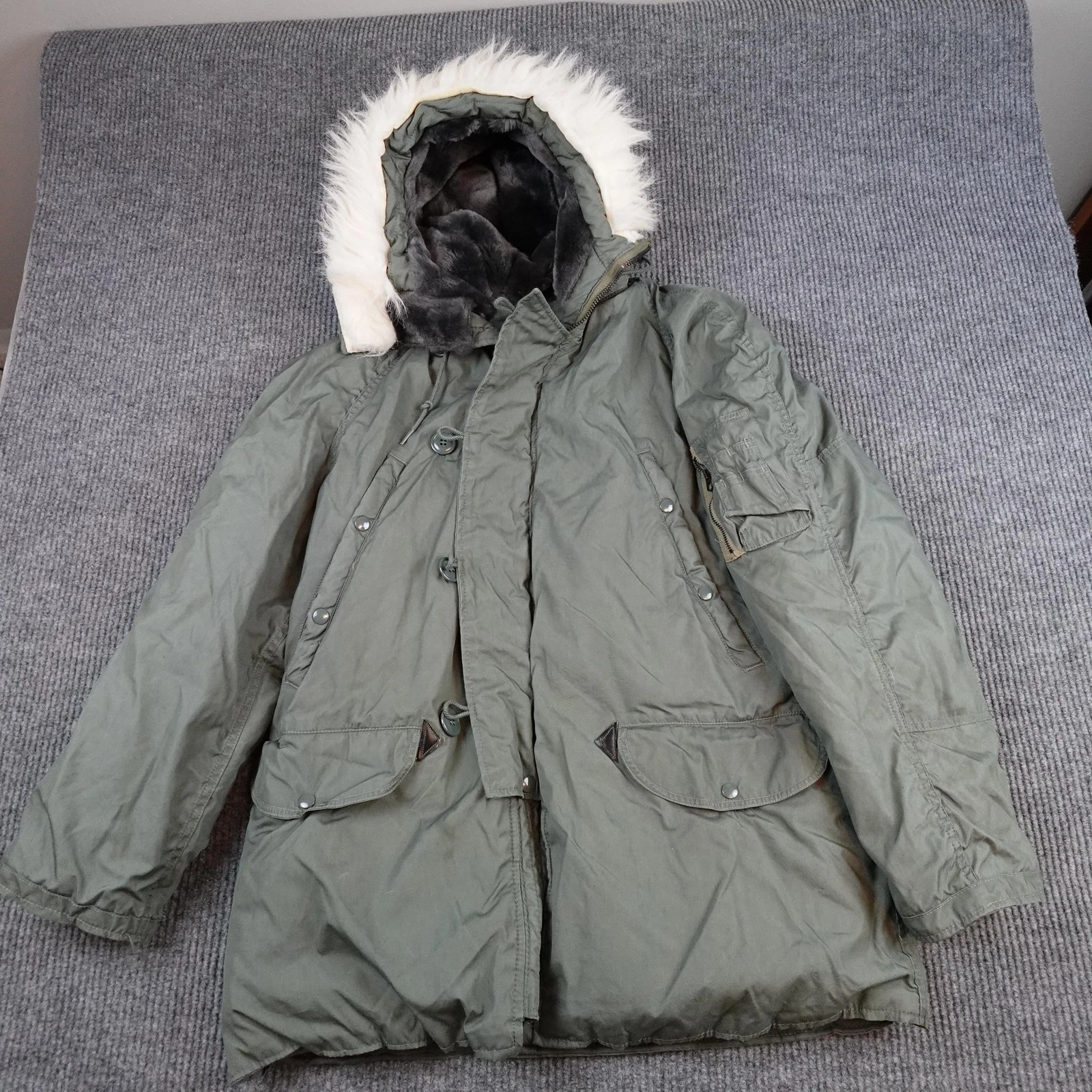 Vintage N-3B Parka Coat Mens Medium Green Extreme Cold Weather 80s Army