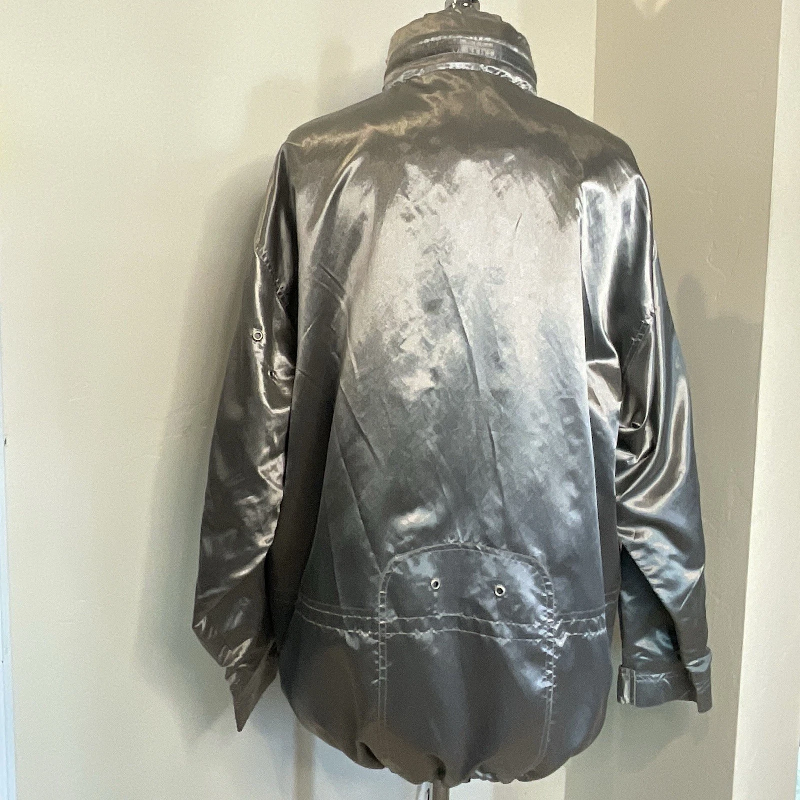 Mercedes Benz  Motorsports Men’s Silver Jacket Silver size: M image 5