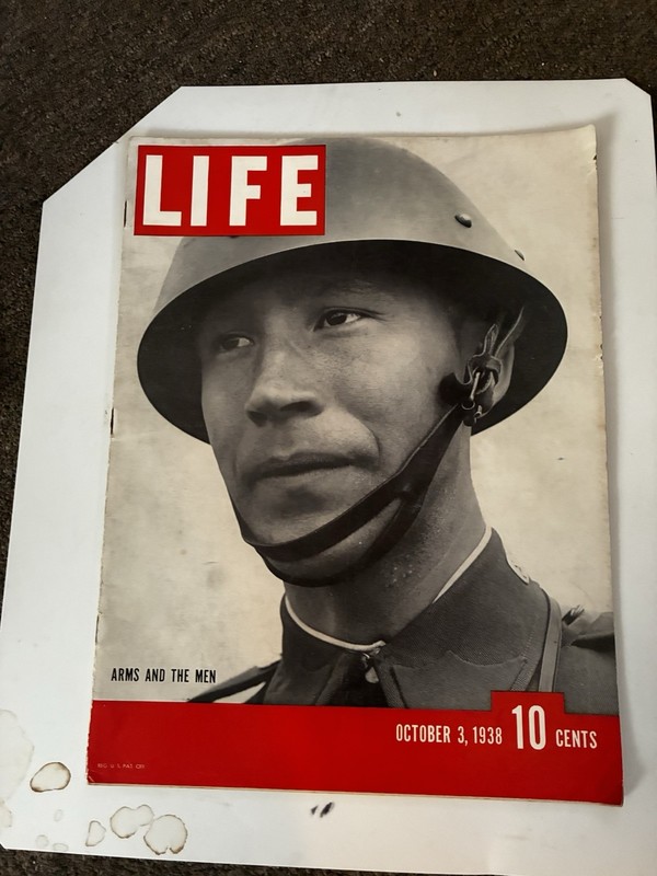 Life Magazine October 3, 1938 Arms and the Men, Plus New Paper clipping Map