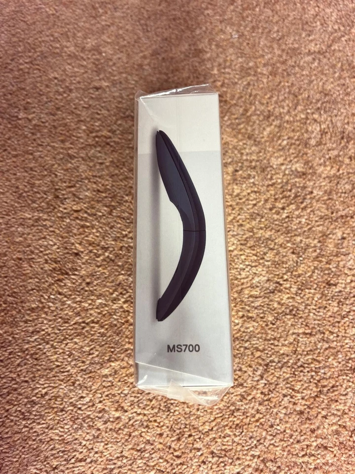 Dell MS700 Bluetooth Travel Mouse Black Wireless - Brand new & Sealed - Image 2 of 4