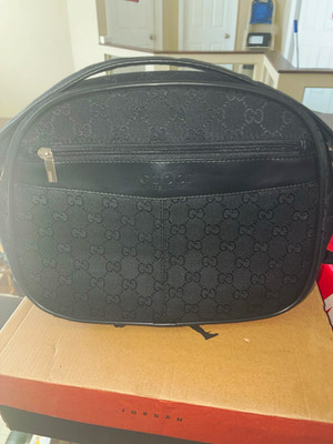 Gucci GG Monogram Black Crossbody Messenger Bag Zip Adjustable Strap Pockets
