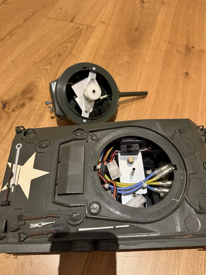 Tamiya Panzer 1:6 Von 1978 Rarität Sherman . - Bild 4 von 4