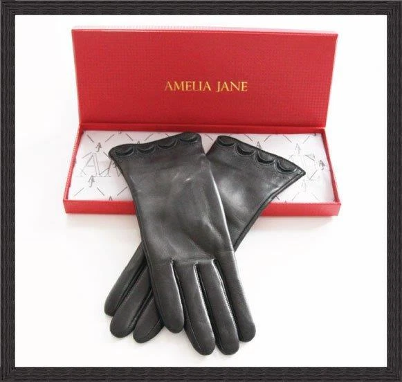 Womens Gloves - Soft Leather - Silk Lined for warmth