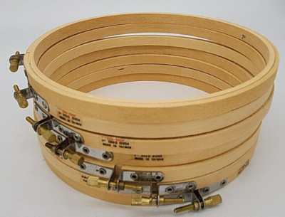 Darice Lot of 7 Wooden Embroidery Hoops Round Adjusting Screw Size 7 '' Stitch