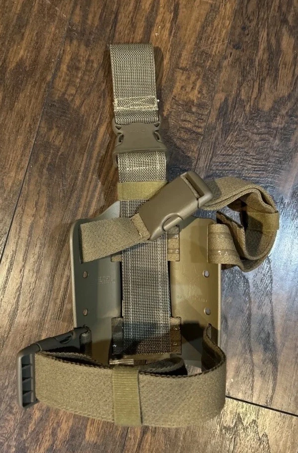 SAFARILAND Bronceado 2 Correas Táctico Pierna Caída Muslo Plataforma Con Negro QLS Foto 2 de 2