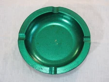 Vtg Green Metal Ashtray, 4 Rest, 9" OD, Unmarked rr