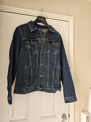 PULL & BEAR Denim Jacket, new with tags trucker Blue size medium loose fit