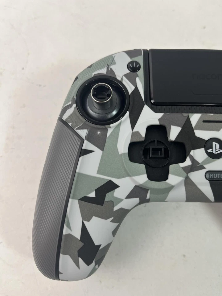 NACON Revolution 5 Pro официально лицензированная беспроводная PlayStation (повреждена) - Изображение 3 из 4