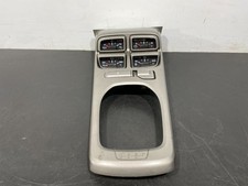 2010 Chevrolet Camaro Ss Oem Center Console Shifter Surround Gauge Pack Used